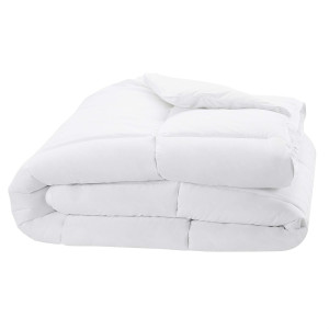 Amazon Basics White Down Alternative Comforter and...