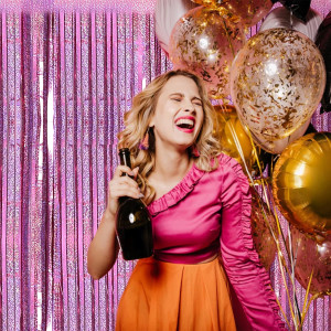 2 Pack 3.2ft x 8.2ft Pink Metallic Tinsel Foil Fri...