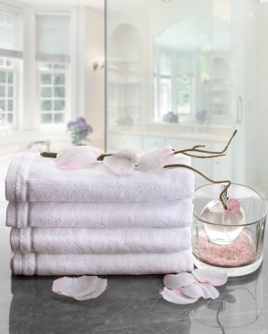 Creative Scents 100% Cotton Velour Fingertip Towel...