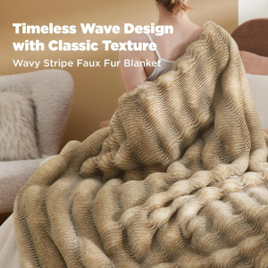 Bedsure Faux Fur Blanket - Soft & Fluffy, Fuzzy, C...