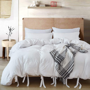 annadaif White Duvet Cover Queen Size, 3 Pieces So...