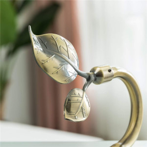 Leaf Shaped Curtain Holdbacks 2pcs, Handmade Metal...