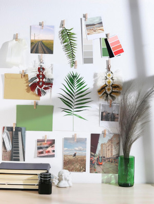 20 Pack Mini Self Adhesive Clips for Pictures - Be...