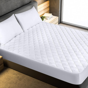 Utopia Bedding Quilted Fitted Mattress Pad (Queen)...