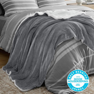 Bedsure Sherpa Fleece Throw Blanket for Couch - Th...