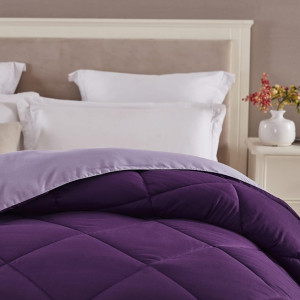 Seward Park Full Queen Size Light Purple Comforter...