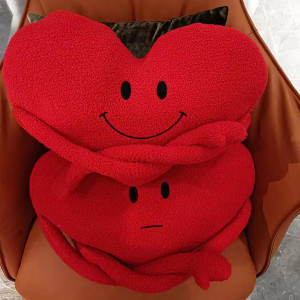 Red Heart Pillow, 3D Fluffy Red Throw Pillow, 17.8...