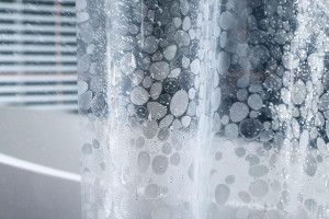 EVA Shower Curtain Liner, 9G Thick Weighted Standa...